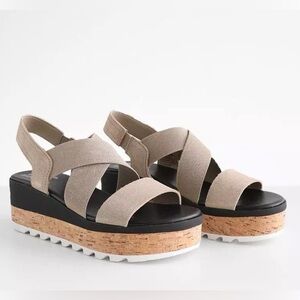 SOREL Women’s Cameron Flatform Leather Sandal Size 9.5